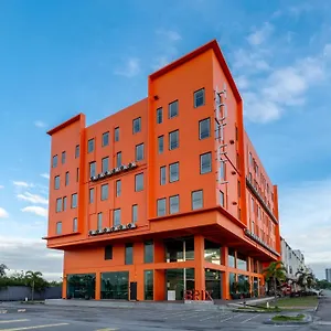 Hotel Brix Klia By Pinetree, Sepang